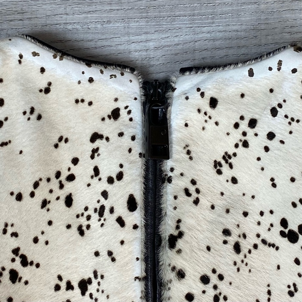 $5,500 Burberry Sleeveless Sheath Leather Dress - Picture 6 of 14